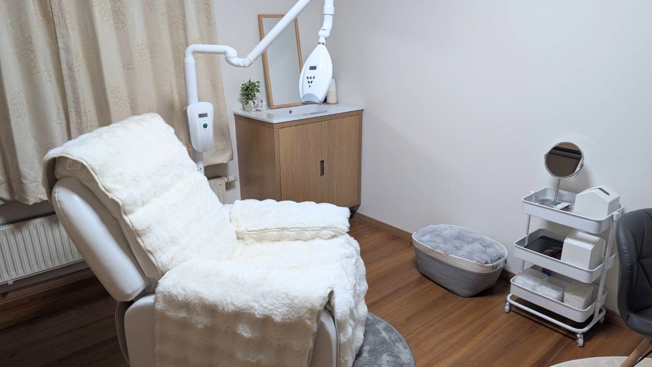 札幌手稲店の内観1